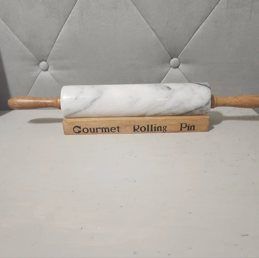 HEAVY! Gourmet Rolling Pin Wood Handles Glittery White Marble Carrera Marble?